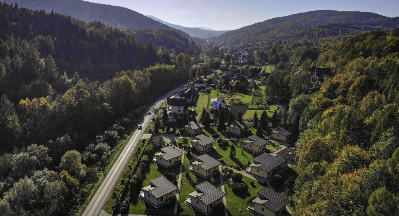 Ponikiew Resort Wadowice Buitenkant foto